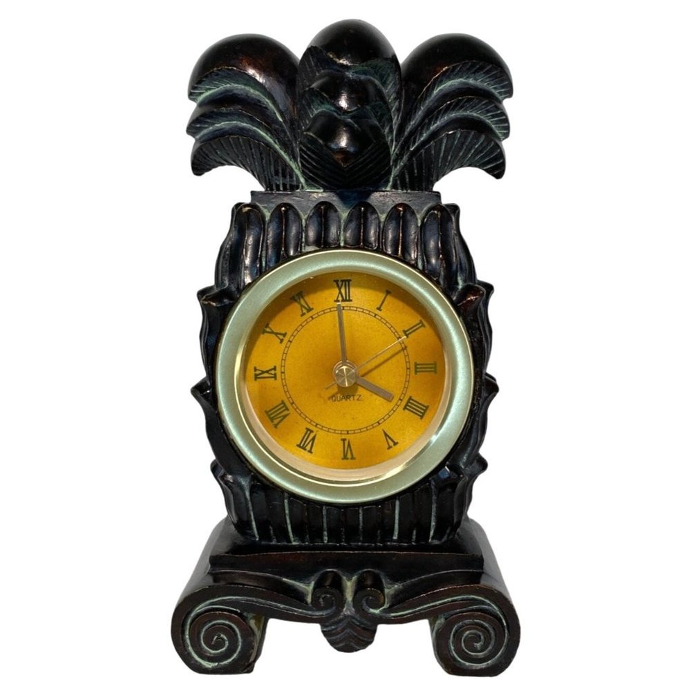 Pineapple Quartz Desktop Clock with Roman Numerals for Desktops - Works